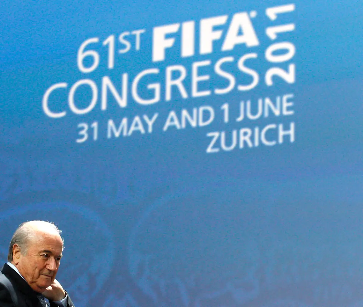 2011-06-01T085514Z-01-CHM16-RTRMDNP-3-SOCCER-FIFA-BLATTER-JPG2687671893788097872