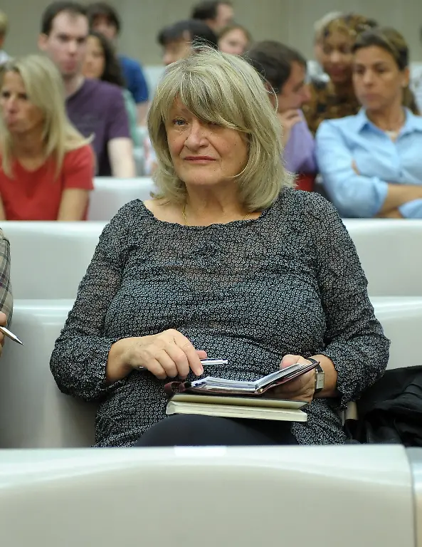 2y6x5718-jpg1177860556608534787