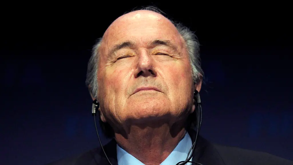 2y4c0333-jpg2875822805680703132