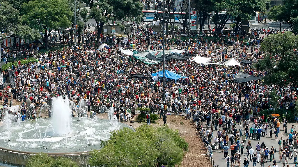 2y4g1141-jpg1399374482232150729