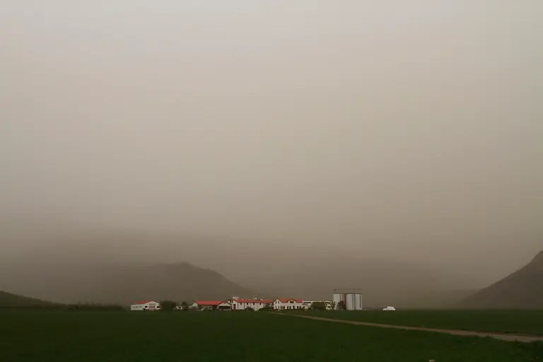 2011-05-22T200732Z-01-ICE42-RTRMDNP-3-ICELAND-VOLCANO-JPG7554746567876193578