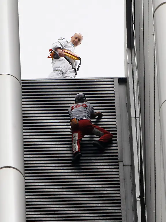 festnahme3AP10083001156