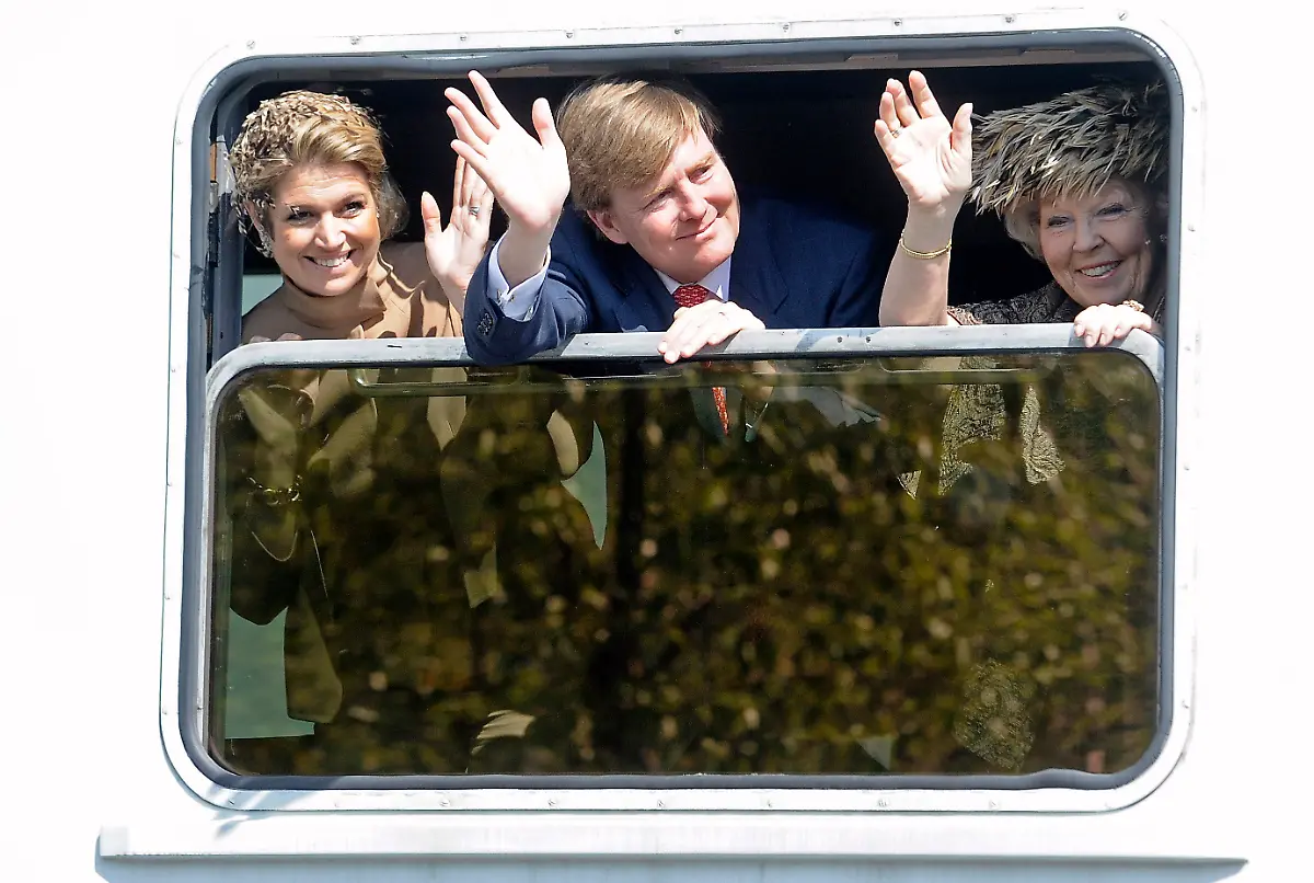 2xwt0147-jpg4863048050144879129