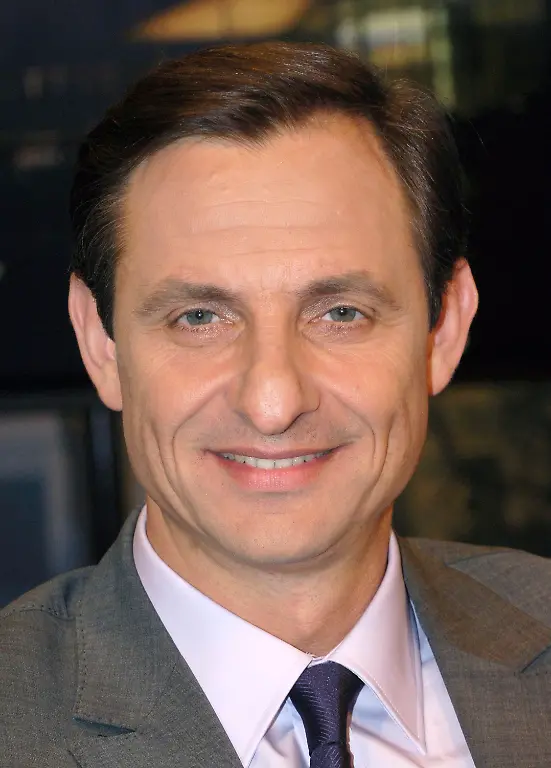 2xwg1521-jpg1426165103725914052