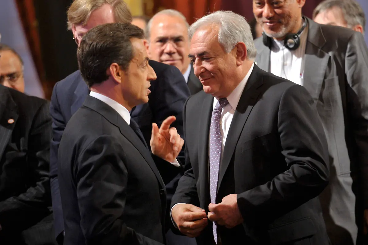 2011-05-15T053916Z-01-PHW104-RTRMDNP-3-STRAUSSKAHN-JPG8960537287161400417