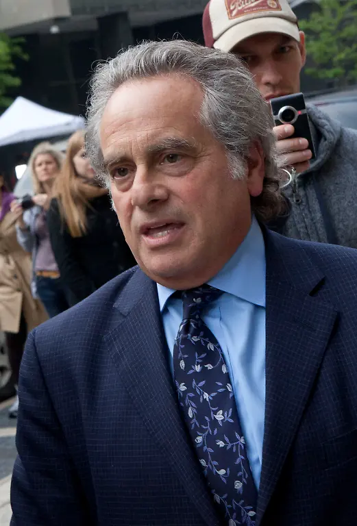 1305498395-jpg805863069437760545