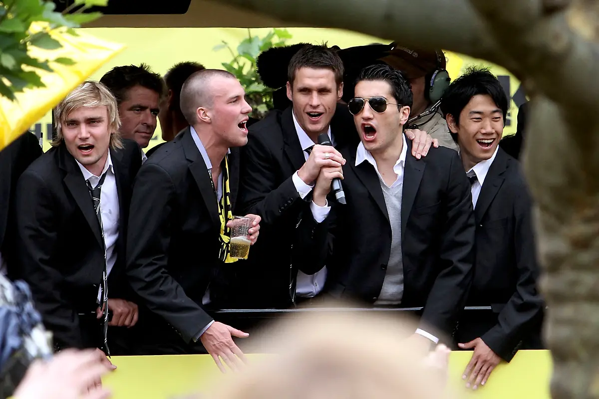 1305459932-jpg1902955133198049395