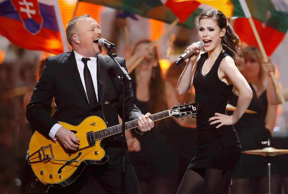 2011-05-13T132312Z-01-HPB102-RTRMDNP-3-EUROVISION-JPG3908919256186501432