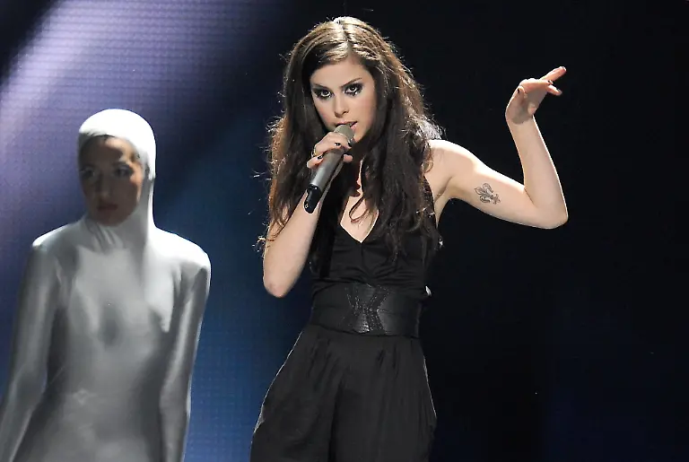 2xv43515-jpg1640809418394267394