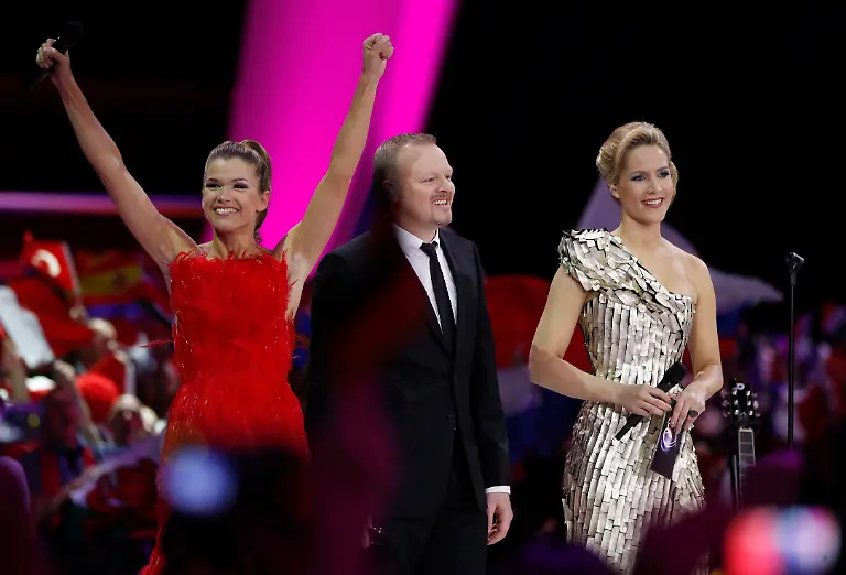 1305399886-jpg6201043772951207794