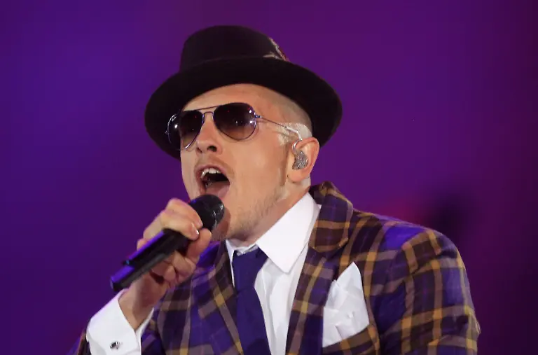 DAB4599-20110514-jpg2694124489713248096