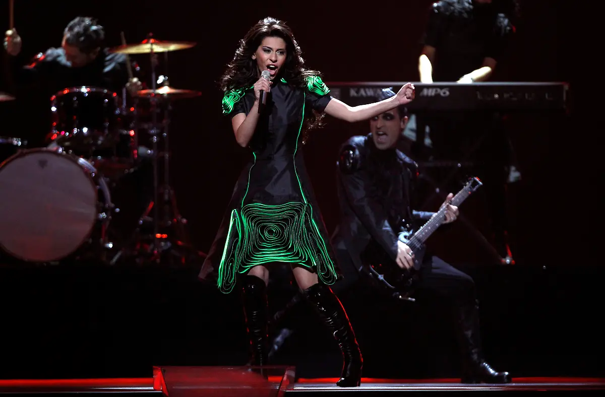 1305406792-jpg5461629891780192322