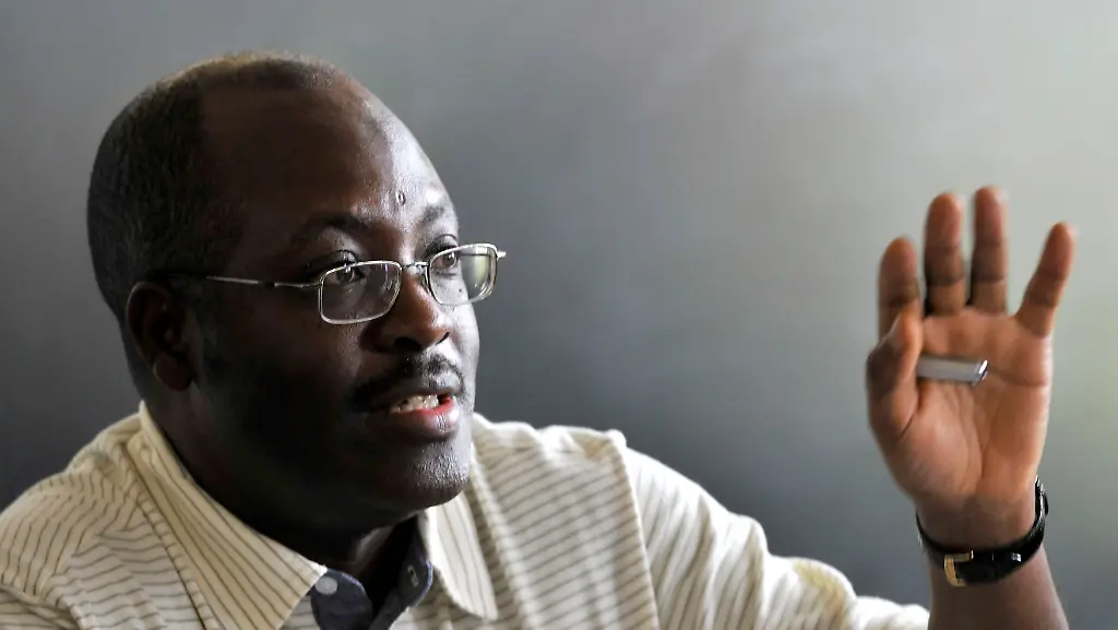 2011-05-14T152633Z-01-AFR01-RTRMDNP-3-UGANDA-EBOLA-JPG440952274910486817