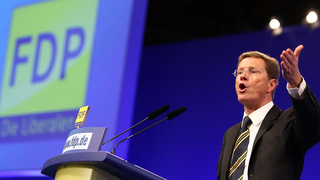 2xv21227-jpg1816183357867947332