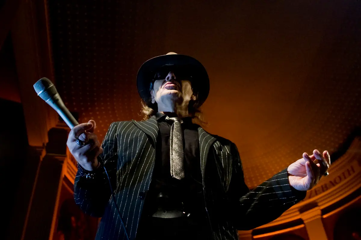 DDI0522-20110513-jpg4811210576244432181