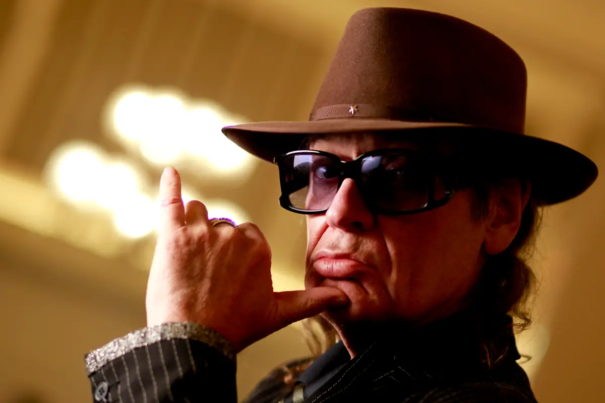 1305287315-jpg1881042221119278877