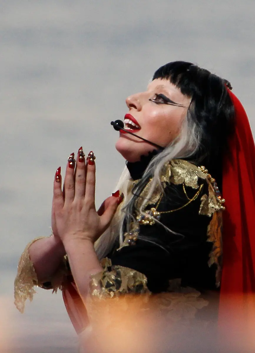 2011-05-11T195807Z-01-CAN927-RTRMDNP-3-FILM-CANNES-JPG5719119517374197513