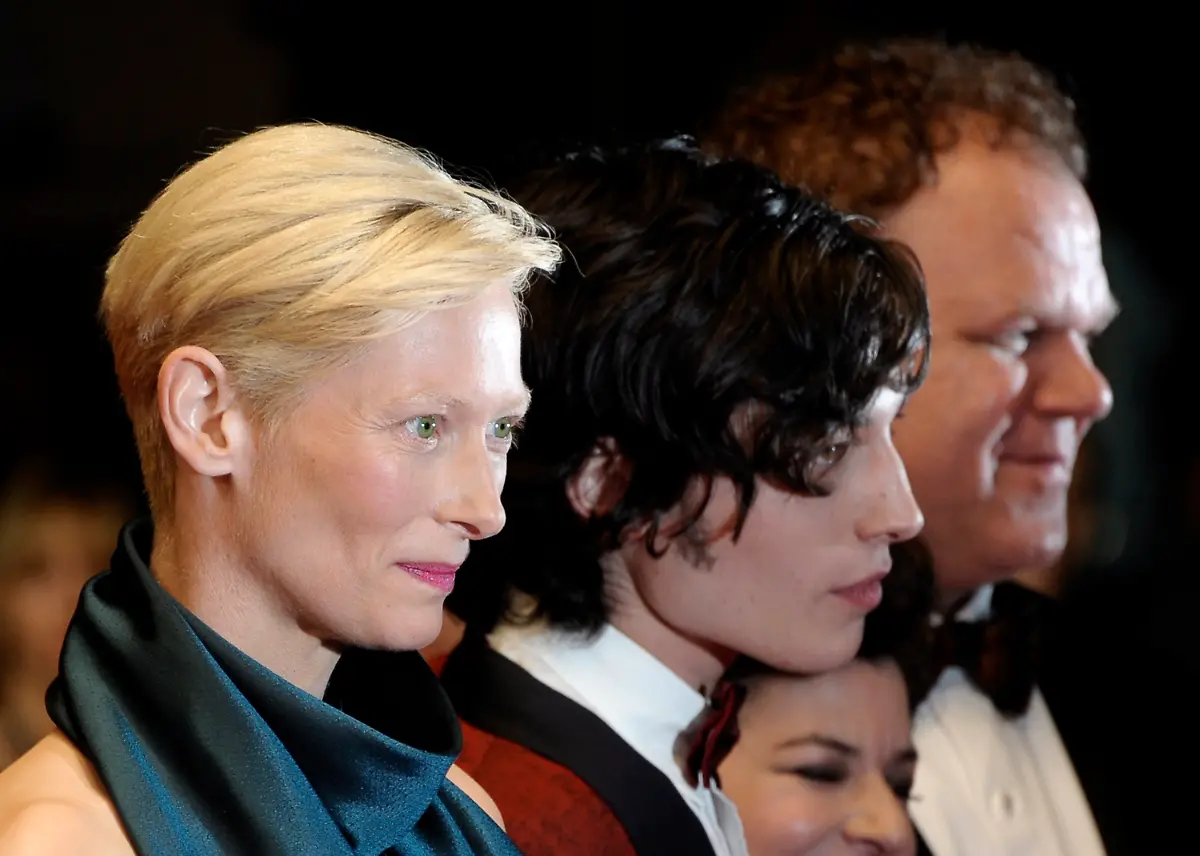 2xum4023-jpg4395482119143191205