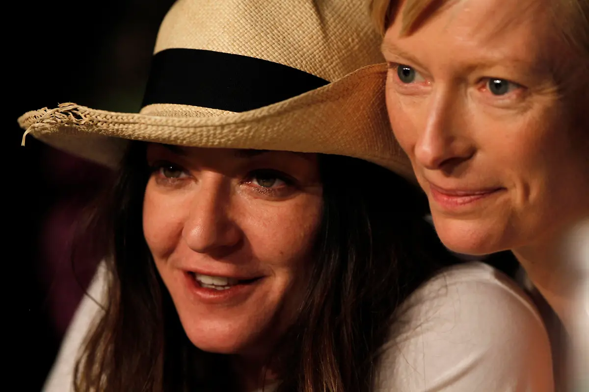 2xuc4929-jpg8618508976870237503