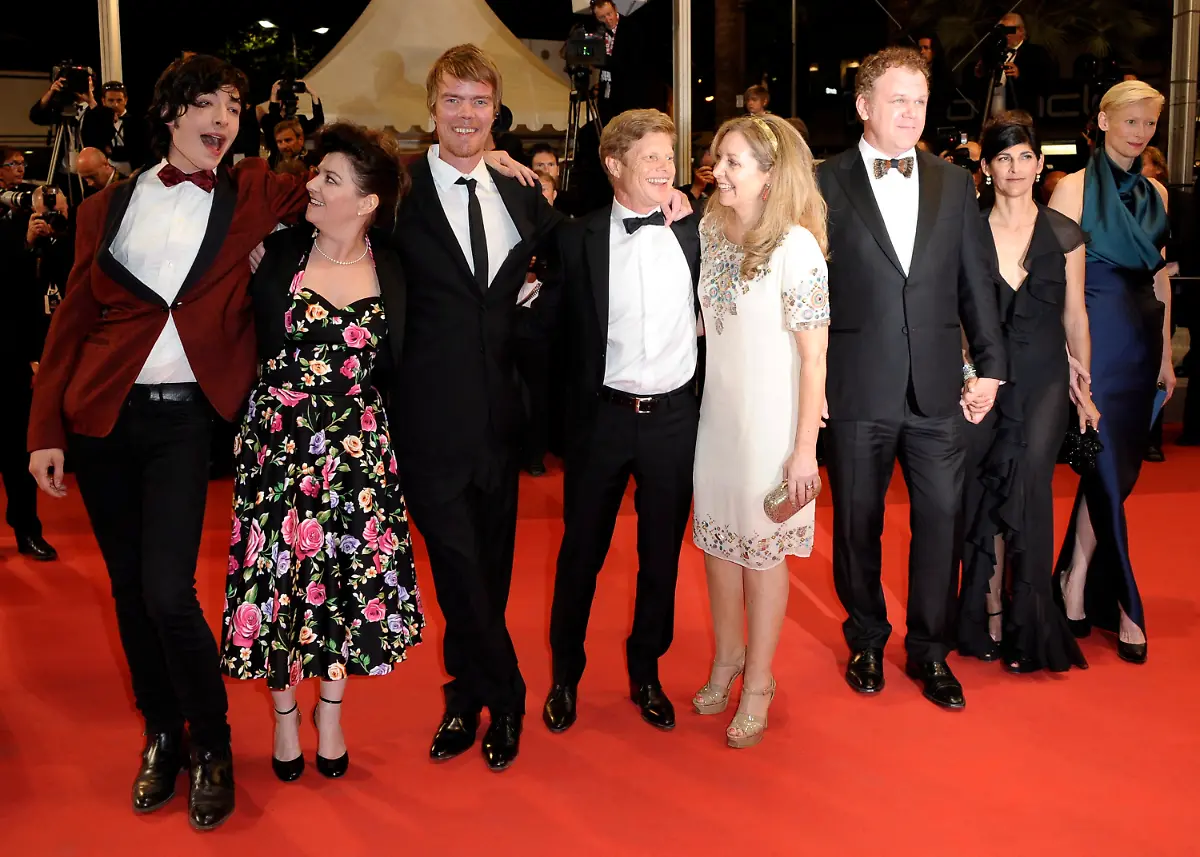 2xum4332-jpg6370322230204675637