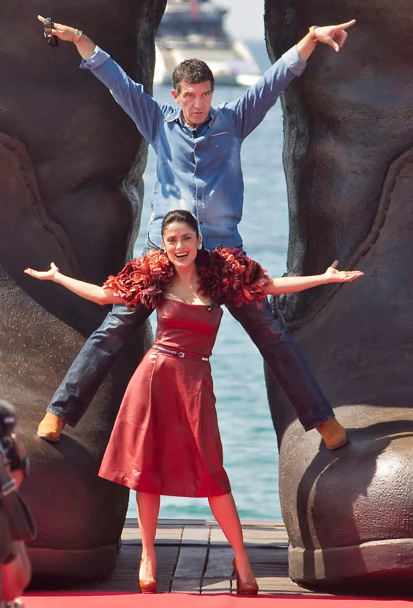 2xtv5330-jpg5648280622814303409