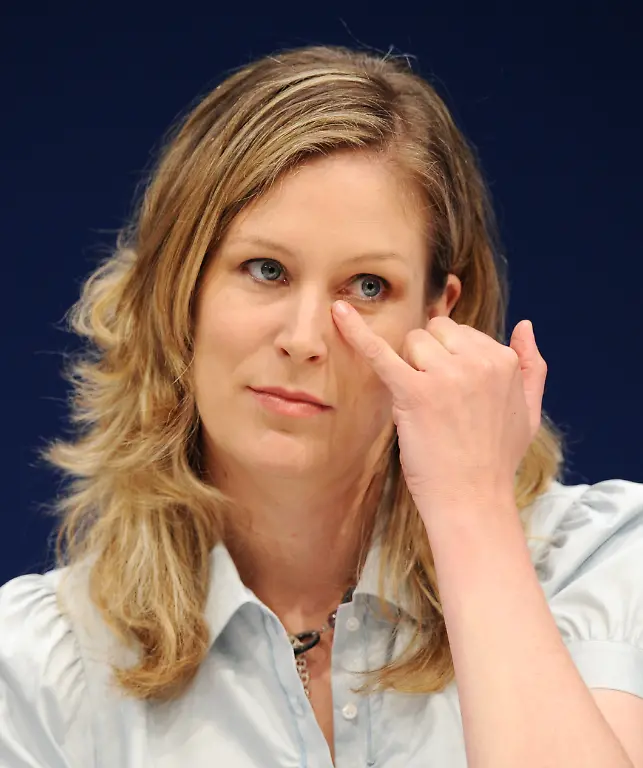 1305140093-jpg6906767696990522742