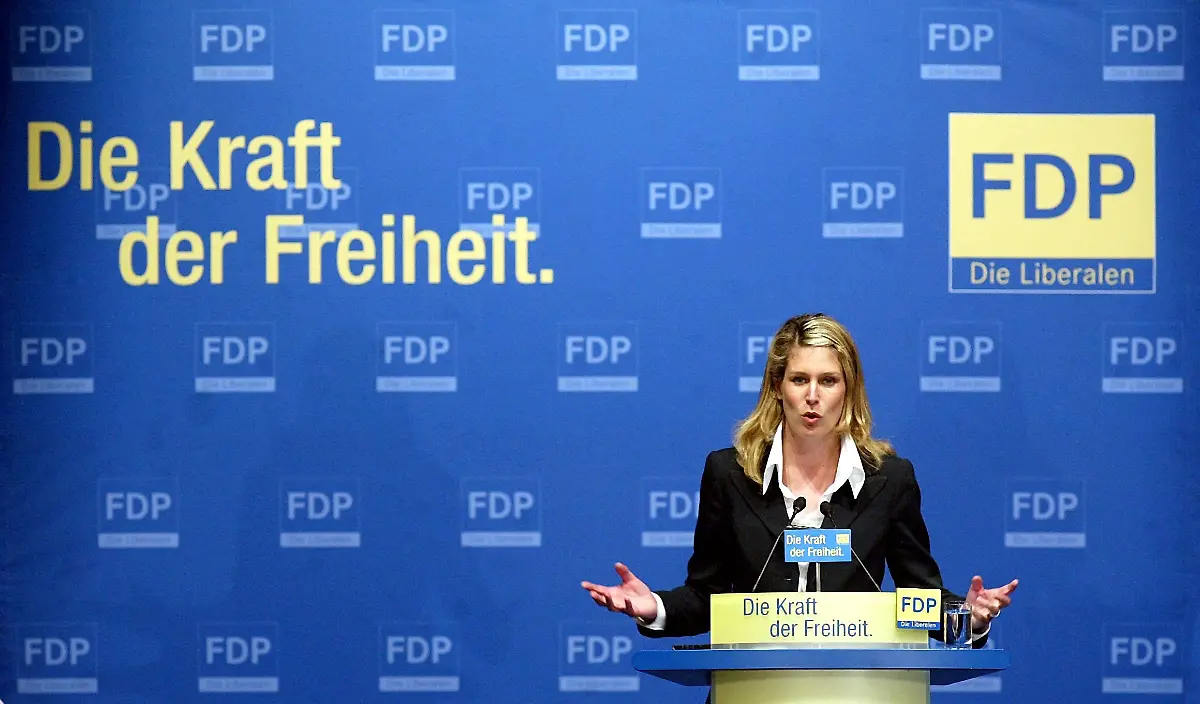 2xtw5836-jpg6052459759585728396