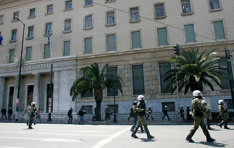 2xtq2531-jpg4615918146558273848