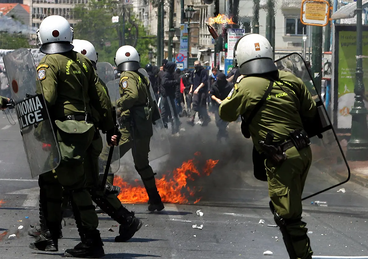 2xtq2621-jpg1259963536059920289