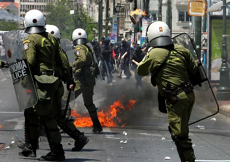 2xtq2621-jpg1259963536059920289