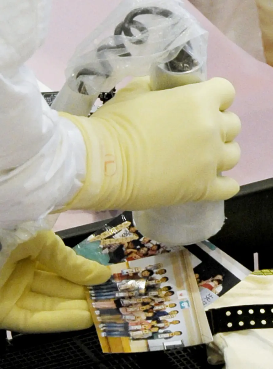 1305030371-jpg3768842632997290503