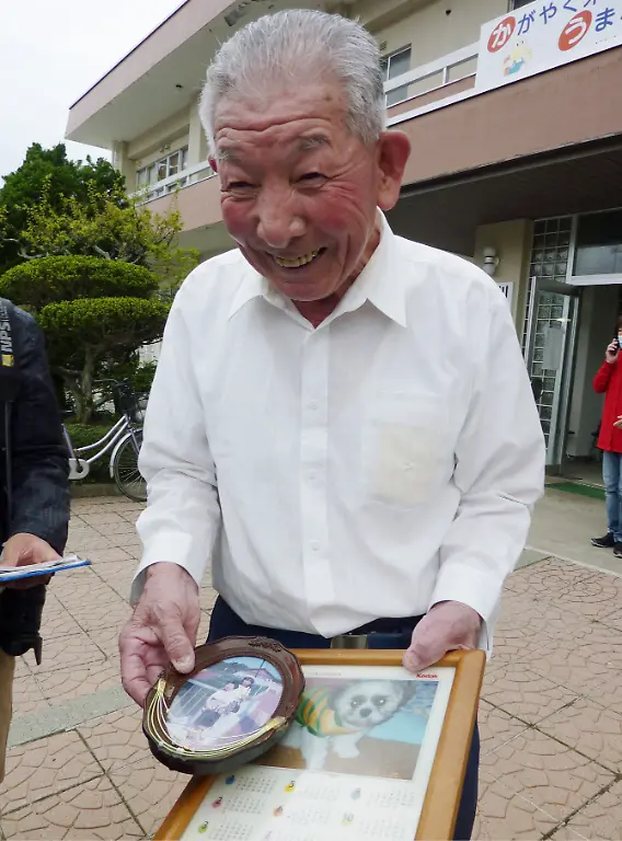 1305032135-jpg4257178109623802445