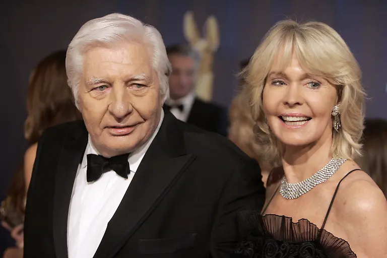 2xrr1024-jpg7466883292236089205