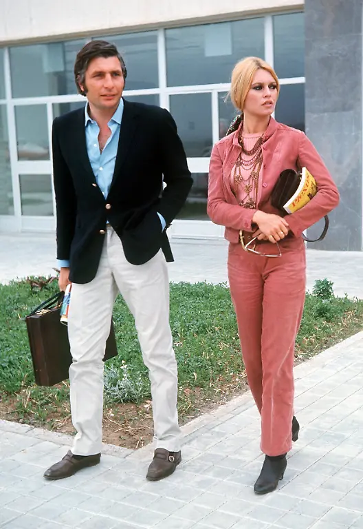 2xrs5803-jpg4411623763427983185