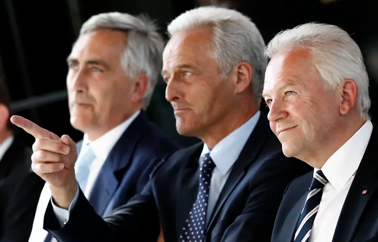 2011-05-09T150410Z-01-FAB25-RTRMDNP-3-GERMANY-JPG5245493707900917588