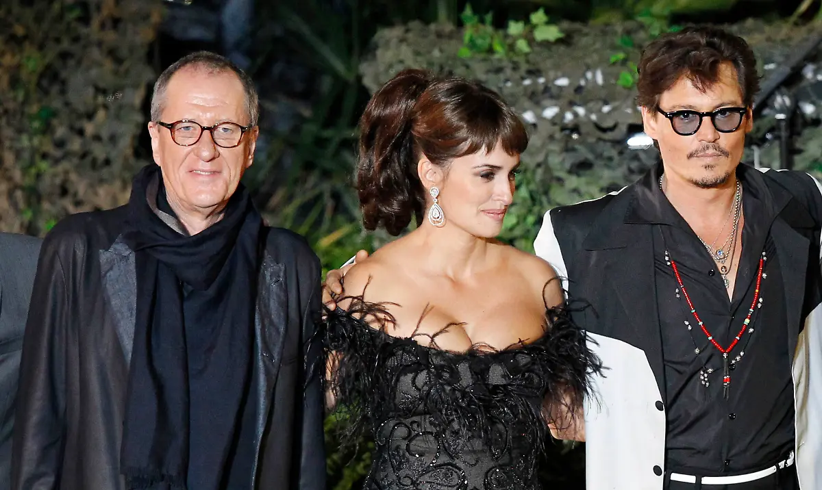 2011-05-08T090741Z-01-MA747-RTRMDNP-3-USA-JPG1168356362223386376