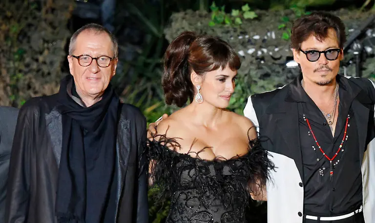 2011-05-08T090741Z-01-MA747-RTRMDNP-3-USA-JPG1168356362223386376