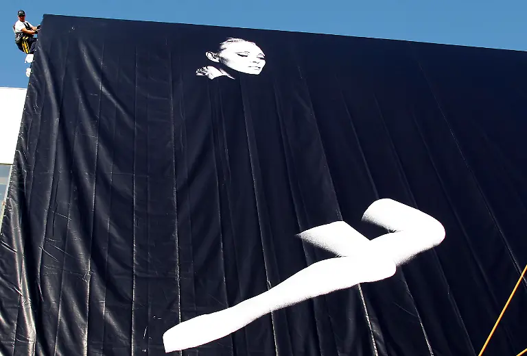 2011-05-09T095952Z-01-CAN09-RTRMDNP-3-FILM-CANNES-JPG3321883074763606662