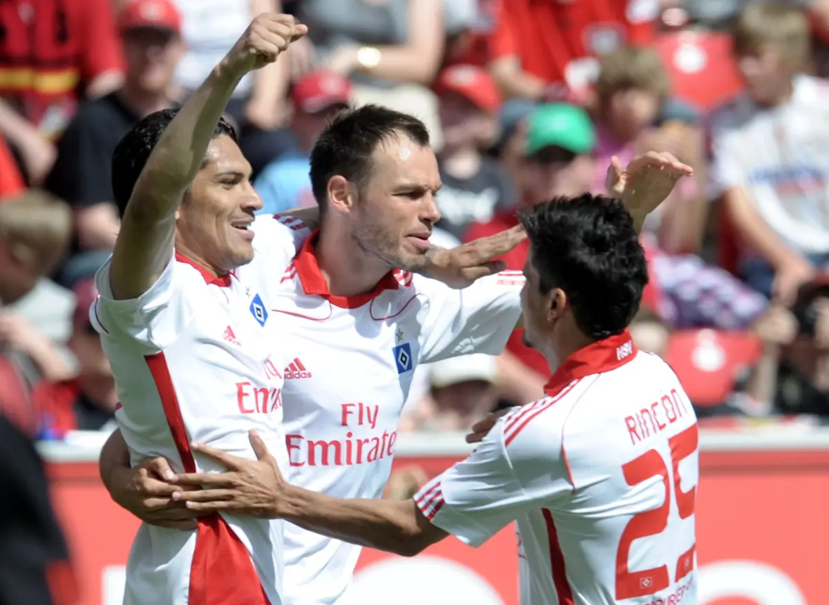 2xr34905-jpg4947945339071278377