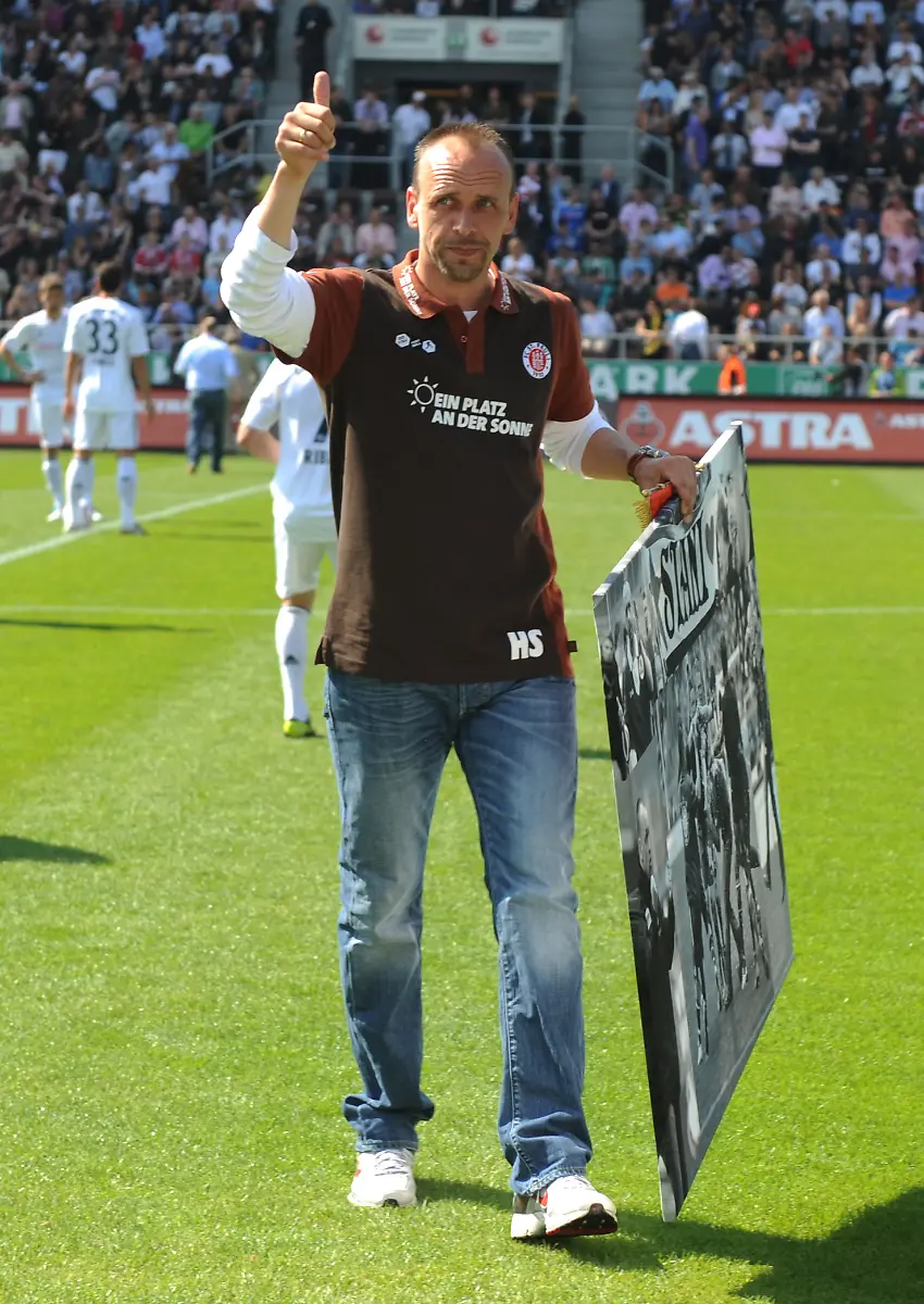 2xr44603-jpg6426580590722971780