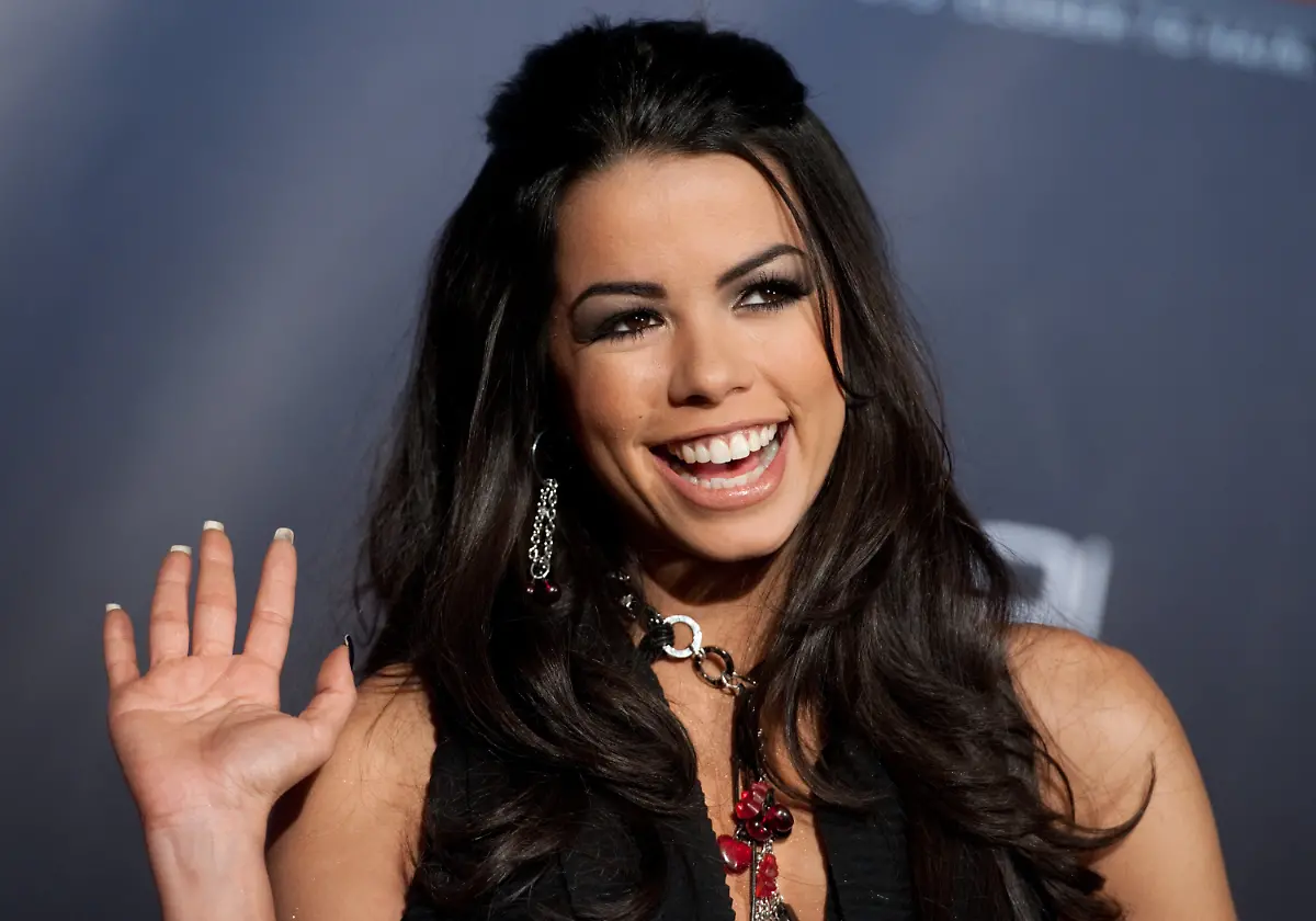 2xot0146-jpg7884083985369420608