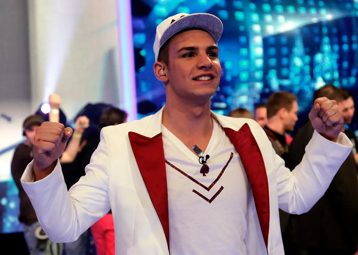 1304836625-jpg8557035768342182592