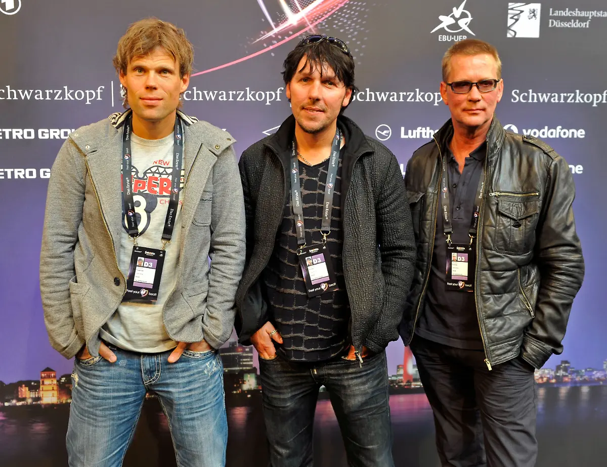 2xoe5222-jpg3143690599146104443