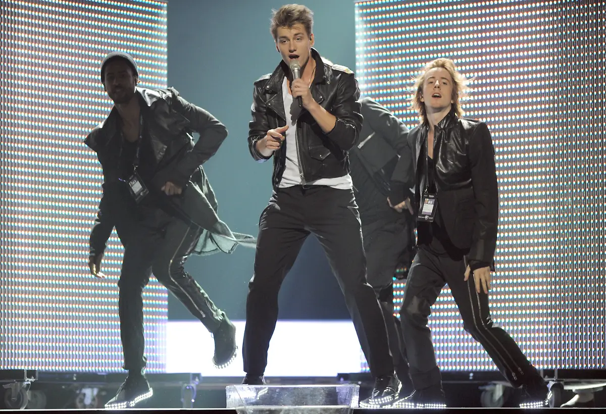 2xn41051-jpg1831306094163848329