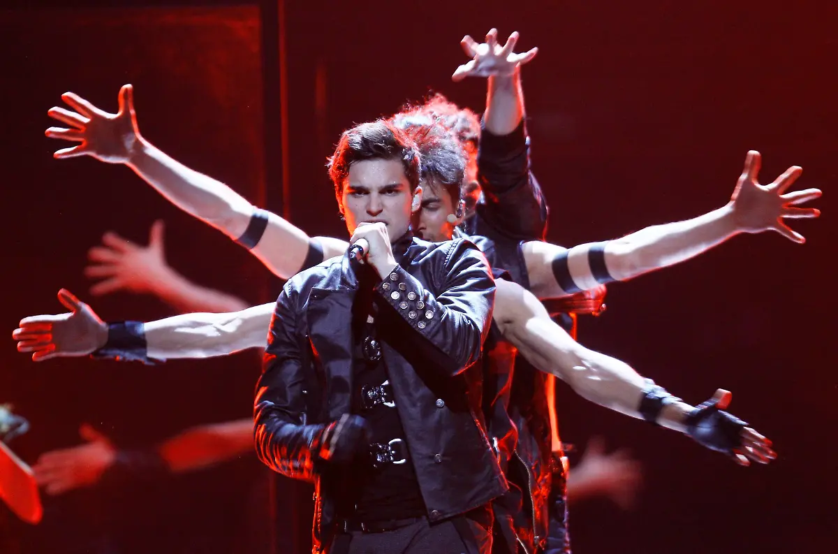 2011-05-03T151450Z-01-WR28-RTRMDNP-3-EUROVISION-JPG1996648028086058783
