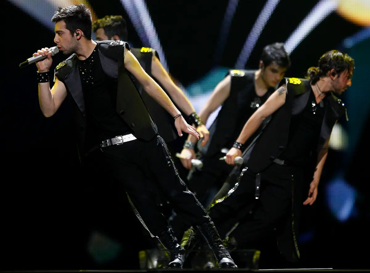 2011-05-03T154732Z-01-WR31-RTRMDNP-3-EUROVISION-JPG867880456149313709