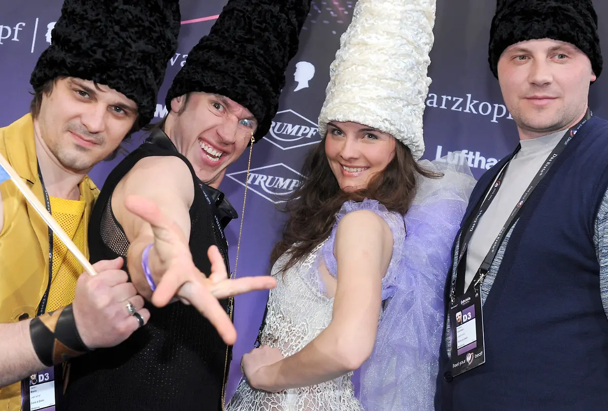 2xoj0258-jpg6070607532828382583