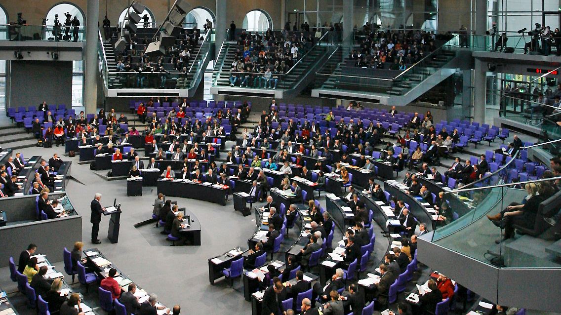 Der Bundestag hat ein Gesetz zu Bad Banks beschlossen.