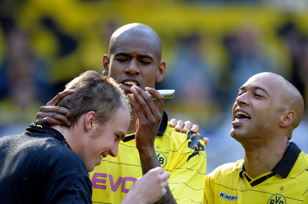 1304184918-jpg9045526804974852739