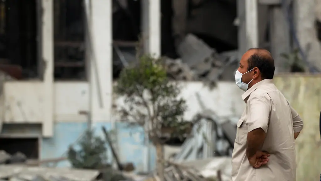 DAB3099-20110425-jpg4853756738583321357